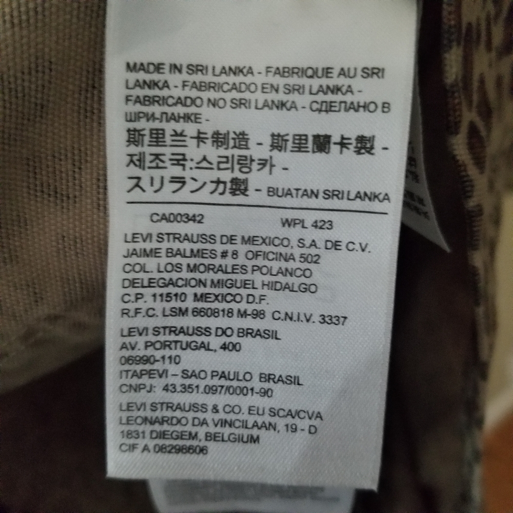 Levi's Leopard Print Button Up Jacket - image 8